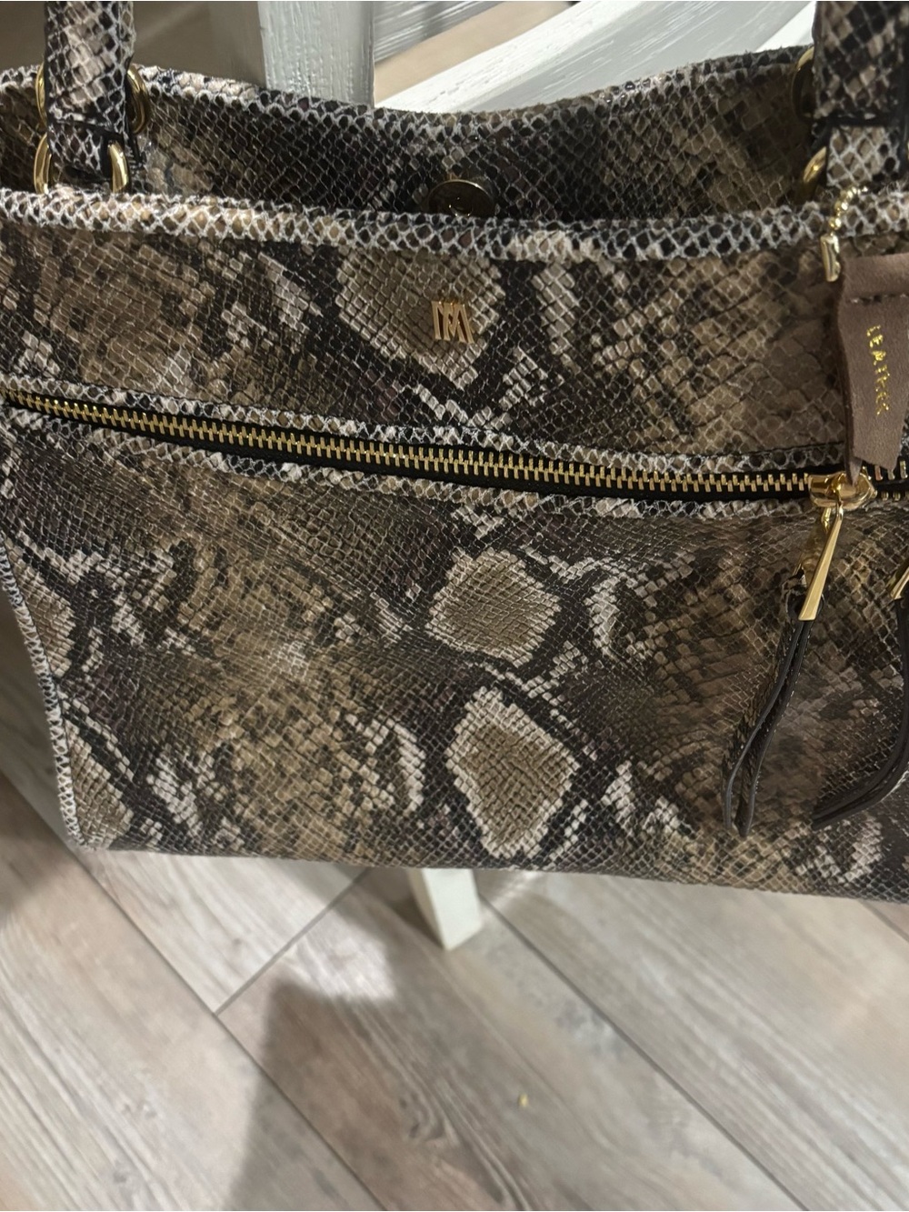 ANTONIO MELANI Neutral Snake-Print Shoulder Bag with Gold Hardware
